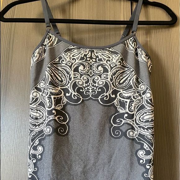 Athleta Tattoo Twist Adjustable Camisole with Sports Bra Lined - Picture 1 of 10